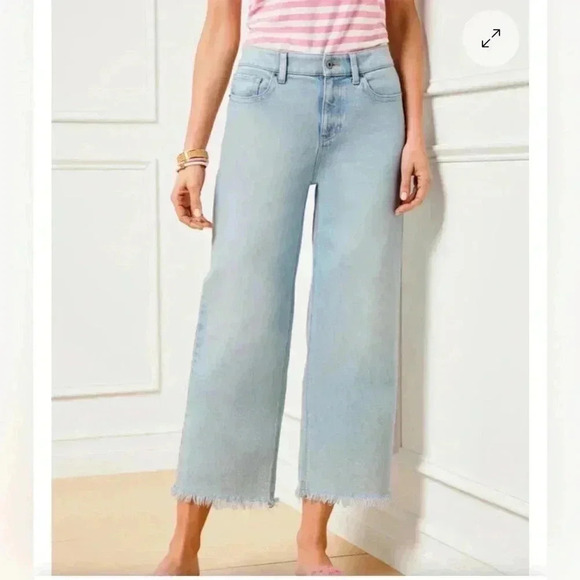 Talbots Wide Leg Crop Jeans Raw Hem Maui Wash, size 4 - Picture 1 of 16